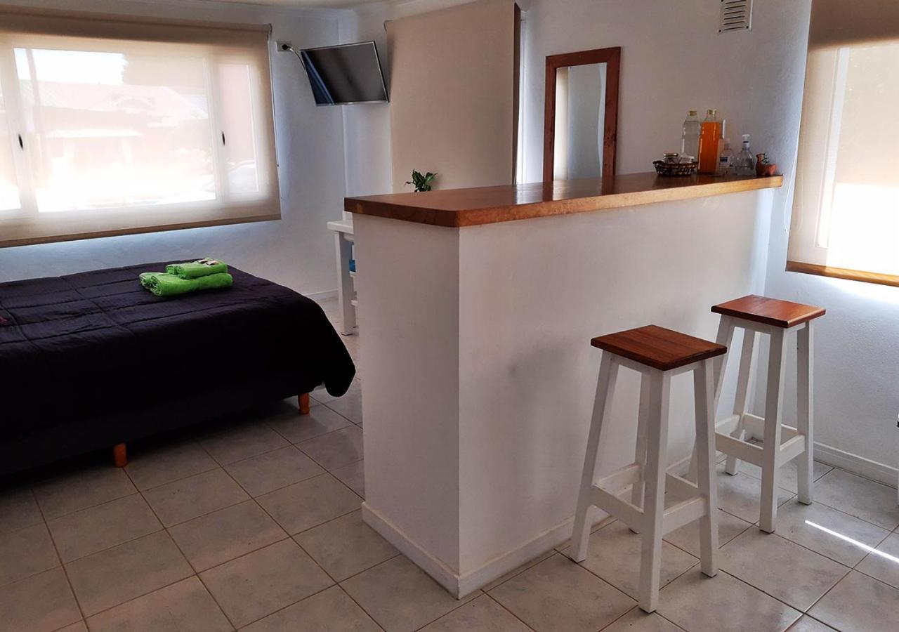 El Garage De Los Pioneros El Calafate Eksteriør bilde